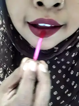 Indian-Nazia online show from 05/15/26, 08:07