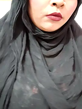 Indian-Nazia online show from 10/25/25, 04:07