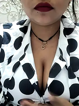 Indian-Nazia online show from 03/05/26, 07:05