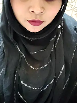 Indian-Nazia online show from 11/17/25, 06:34