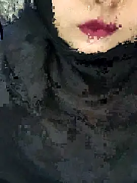 Indian-Nazia online show from 04/17/26, 08:17