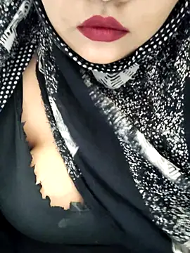 Indian-Nazia online show from 06/23/26, 08:07