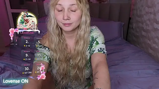 GoodGirl0024 online show from 02/19/25, 08:20