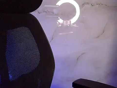 akshara thakur9 online show from 11/10/25, 07:52