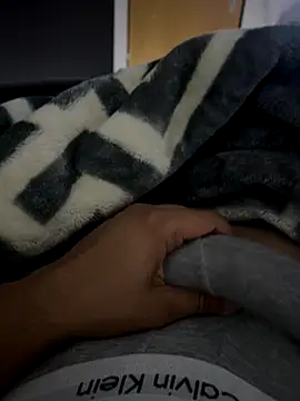 kevinxrcmk18 online show from 09/23/25, 09:11