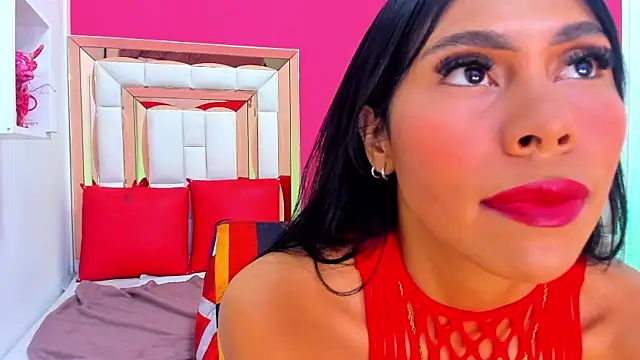 Veronika horny69 online show from 03/21/25, 11:33