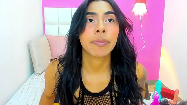 Veronika horny69 online show from 03/04/25, 07:22