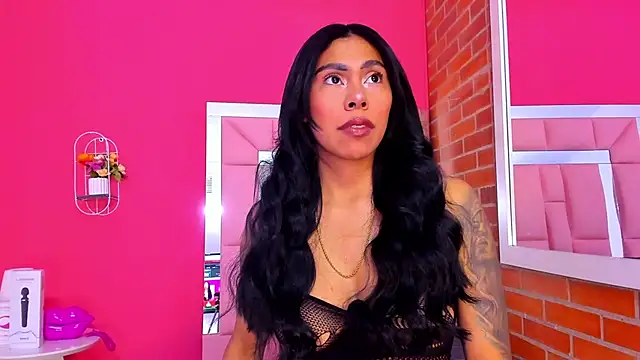 Veronika horny69 online show from 09/28/25, 11:39