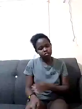 Sweetcecie01 online show from 09/20/25, 09:20