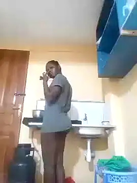 Sweetcecie01 online show from 11/23/25, 12:42