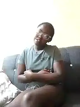 Sweetcecie01 online show from 11/04/25, 09:07