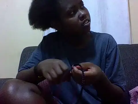 Sweetcecie01 online show from 05/07/26, 08:45