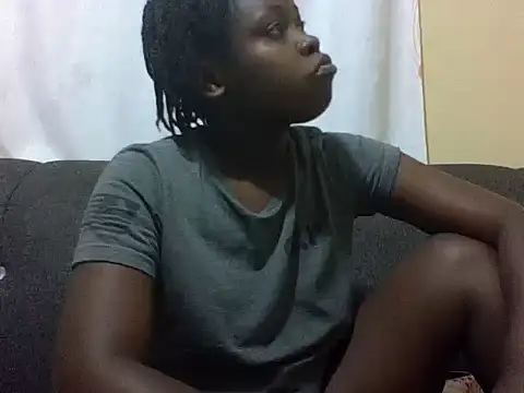 Sweetcecie01 online show from 02/16/26, 07:12