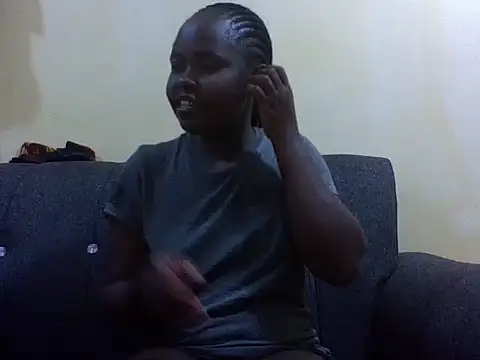 Sweetcecie01 online show from 01/08/26, 08:26