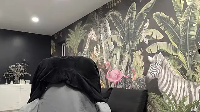 carla88 online show from 11/26/25, 07:52