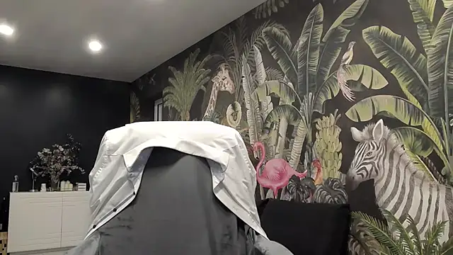 carla88 online show from 11/05/25, 08:17