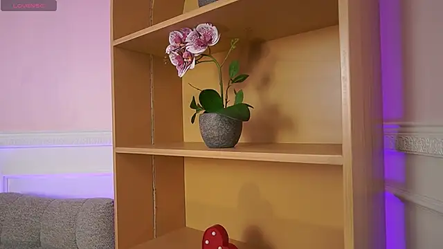 Snapshot of Anybuny chatting on 11/07/25, 11:59 Anybuny online show from 11/07/25, 11:59