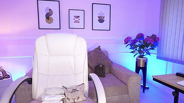 Anybuny online show from 05/25/26, 12:04