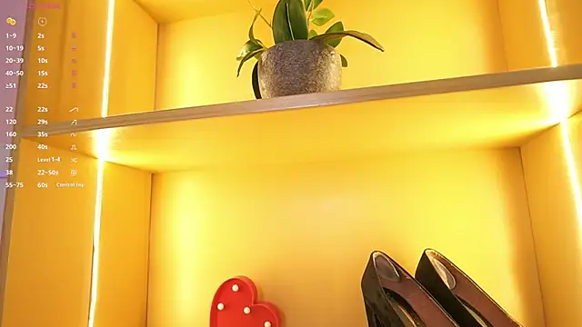 Snapshot of Anybuny chatting on 11/13/25, 12:42 Anybuny online show from 11/13/25, 12:42