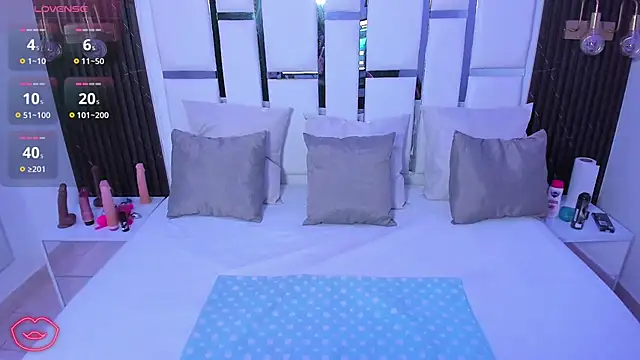 Snapshot of tamhy_ferrara chatting on 01/06/25, 02:03 tamhy ferrara online show from 01/06/25, 02:03