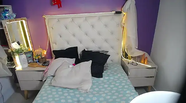 Ingrid Casas online show from 02/01/25, 08:26