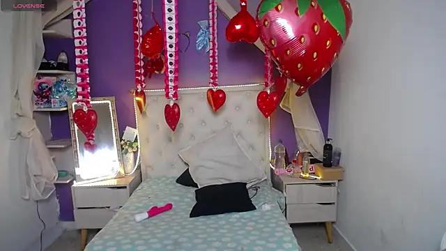 Ingrid Casas online show from 02/27/25, 12:14