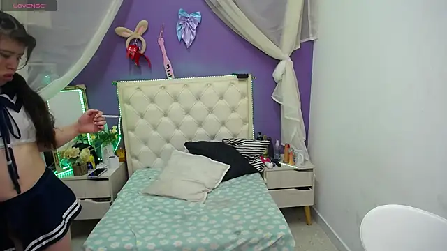 Ingrid Casas online show from 02/07/25, 07:49