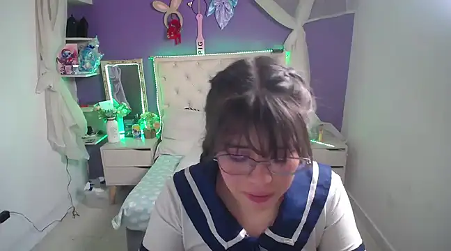 Ingrid Casas online show from 01/31/25, 06:46