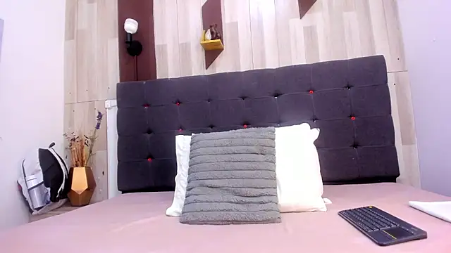 Anastasiapriest online show from 04/13/26, 11:47