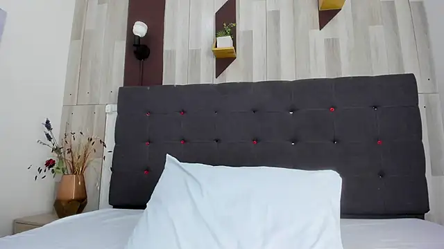 Anastasiapriest online show from 09/25/25, 11:49