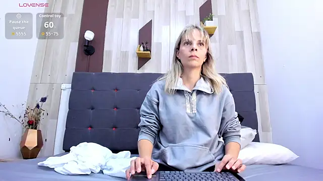 Anastasiapriest online show from 03/24/26, 11:43