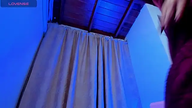 AngelaCoffee online show from 10/21/25, 03:06