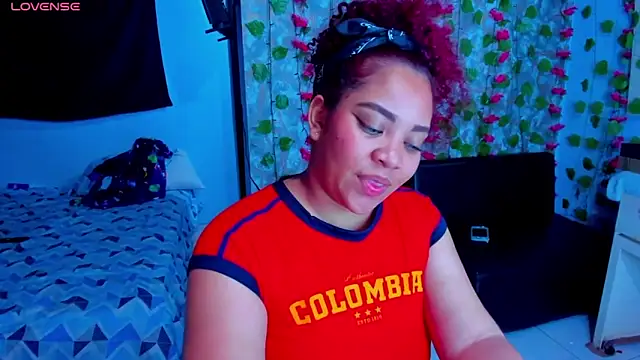 Snapshot of AngelaCoffee chatting on 05/22/26, 04:10 AngelaCoffee online show from 05/22/26, 04:10