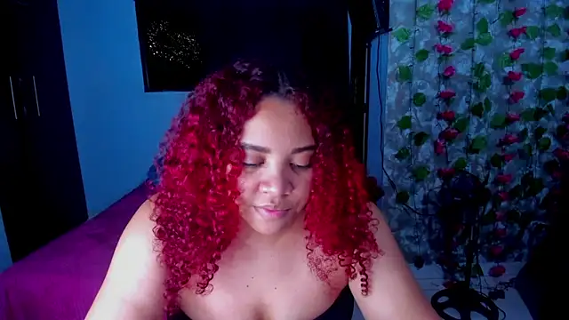 Snapshot of AngelaCoffee chatting on 06/11/26, 12:32 AngelaCoffee online show from 06/11/26, 12:32