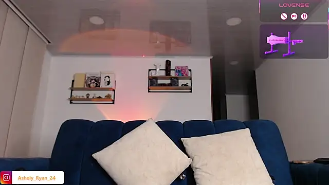 ashely ryan24 online show from 02/07/26, 12:29