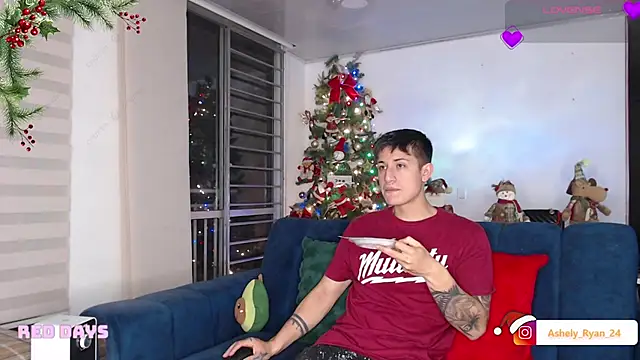 ashely ryan24 online show from 12/23/25, 12:22