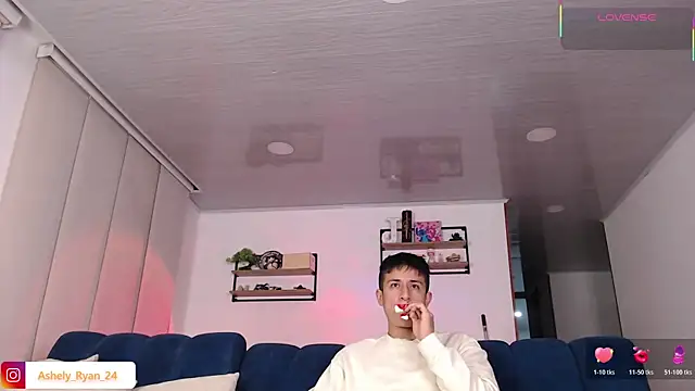 ashely ryan24 online show from 05/19/26, 11:23