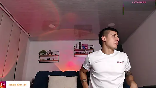 ashely ryan24 online show from 03/09/26, 11:52