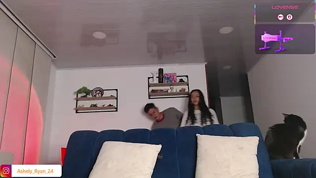 ashely ryan24 online show from 04/16/26, 11:51