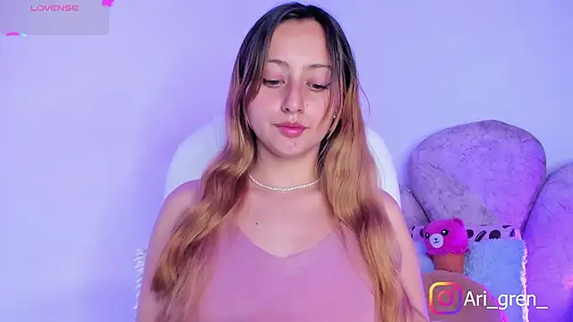 arianna gren online show from 03/19/25, 11:14