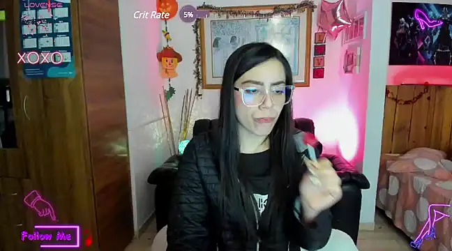 LauGrayJ online show from 02/24/25, 03:44