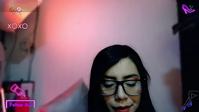LauGrayJ online show from 10/07/25, 08:37
