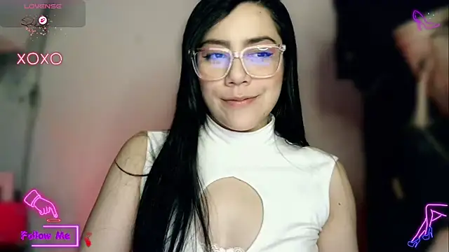 LauGrayJ online show from 11/05/25, 02:25