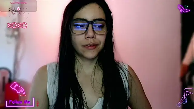 LauGrayJ online show from 11/26/25, 05:24