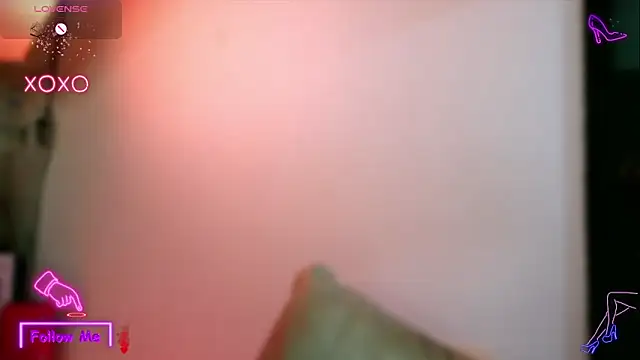 LauGrayJ online show from 11/27/25, 05:30