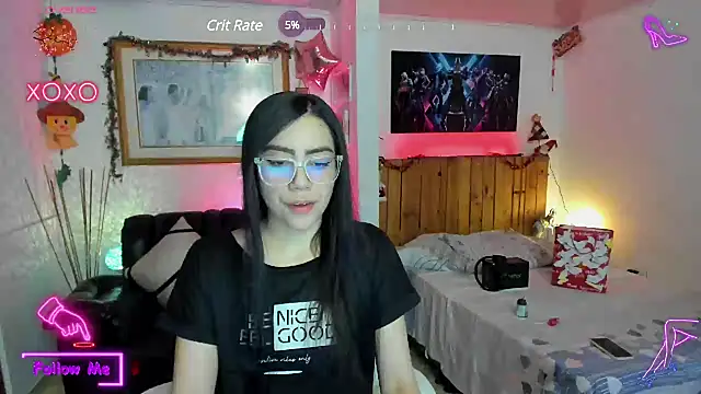 LauGrayJ online show from 02/02/25, 09:07