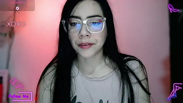 LauGrayJ online show from 10/12/25, 10:33