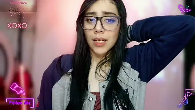 LauGrayJ online show from 12/16/25, 07:23