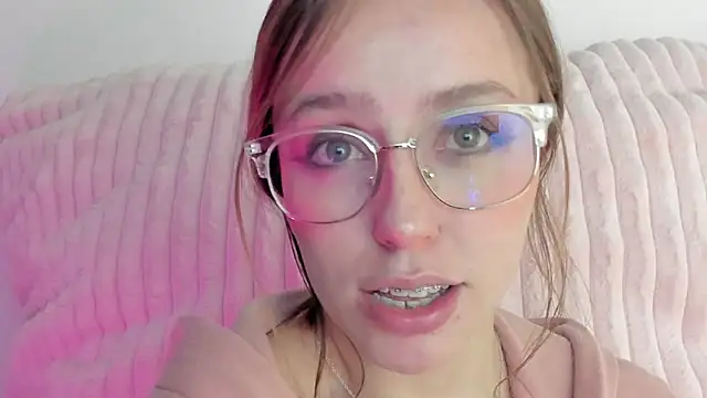 SofiaGc online show from 02/09/25, 04:04