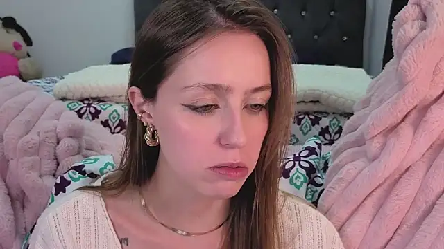 Snapshot of SofiaGc chatting on 02/12/26, 04:01 SofiaGc online show from 02/12/26, 04:01